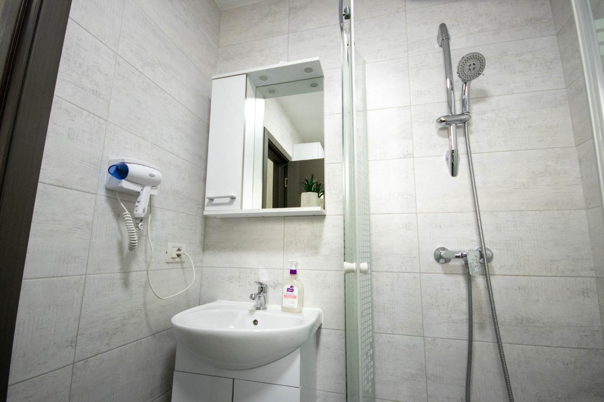 Astar Apartments - Small เรอเดออุตสิ ภายนอก รูปภาพ