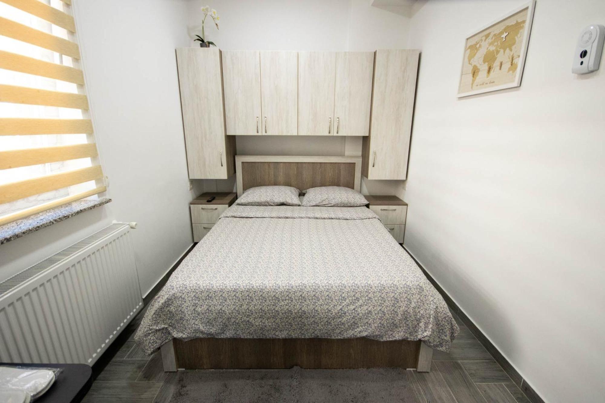 Astar Apartments - Small เรอเดออุตสิ ภายนอก รูปภาพ